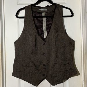 🍁🍁🍁Maurice’s Button-Down Vest Size 0 Brown/Lace